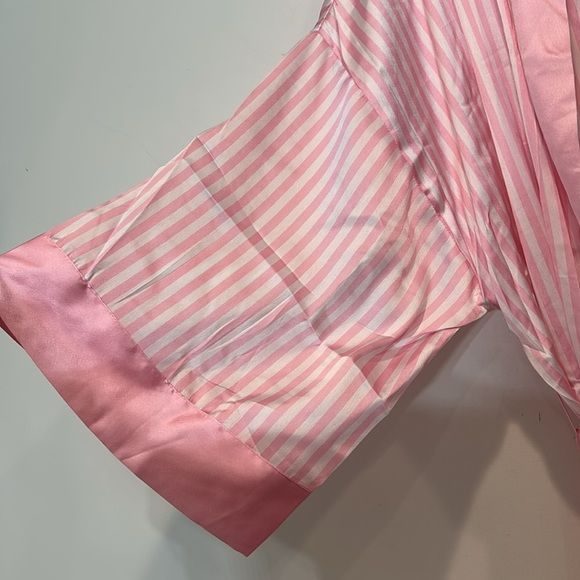 Show Me Your MuMu Pink white candy stripe Robe with Tie Belt o/s new w tag - Picture 4 of 8